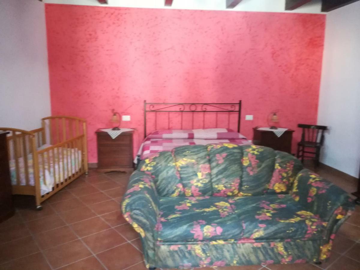 הוילה Faicchio Borgo Degli Amici מראה חיצוני תמונה